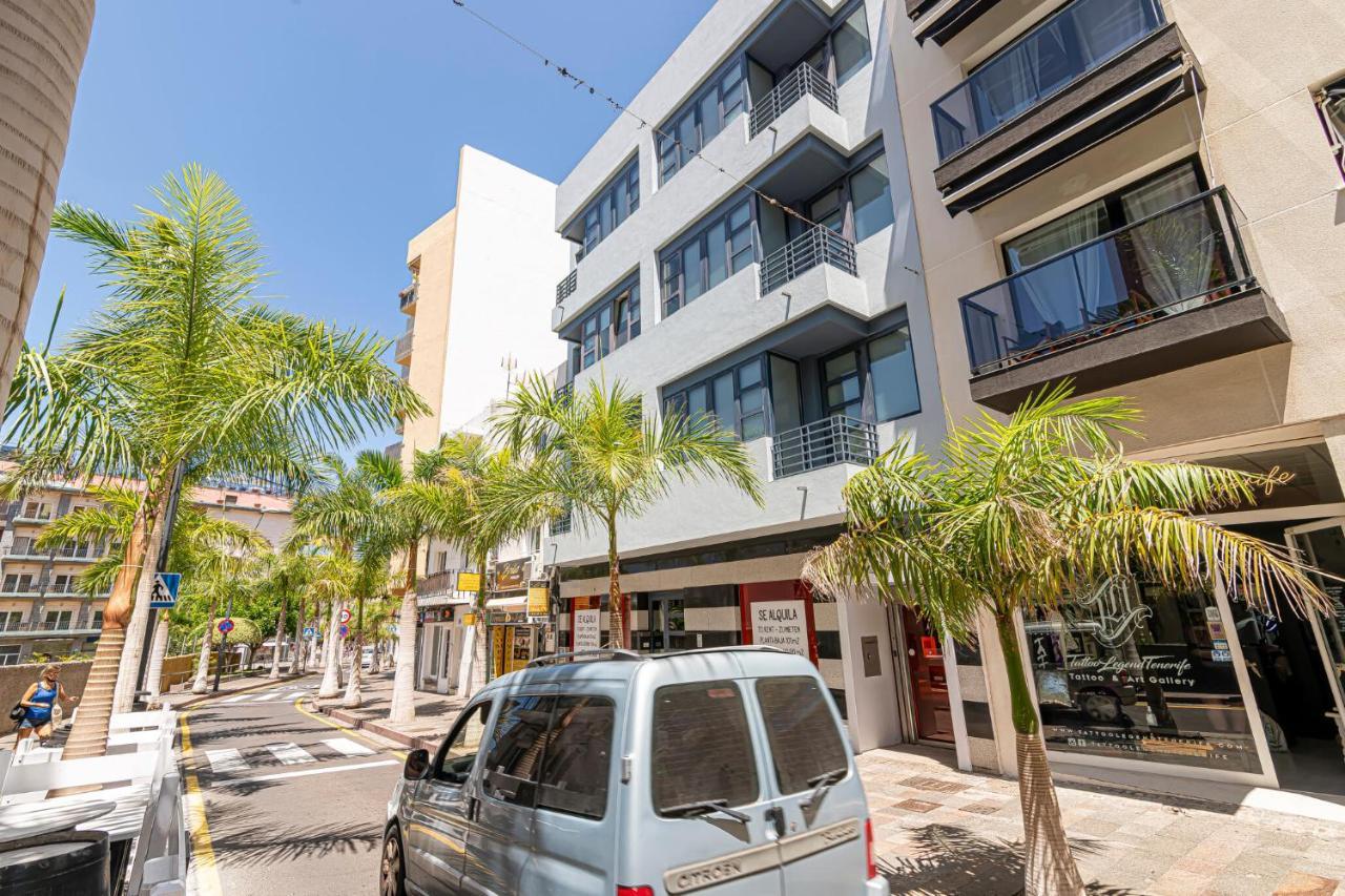 Luxury Holidays Suites, Playa De Los Cristianos ลอส กริสเตียนอส ภายนอก รูปภาพ