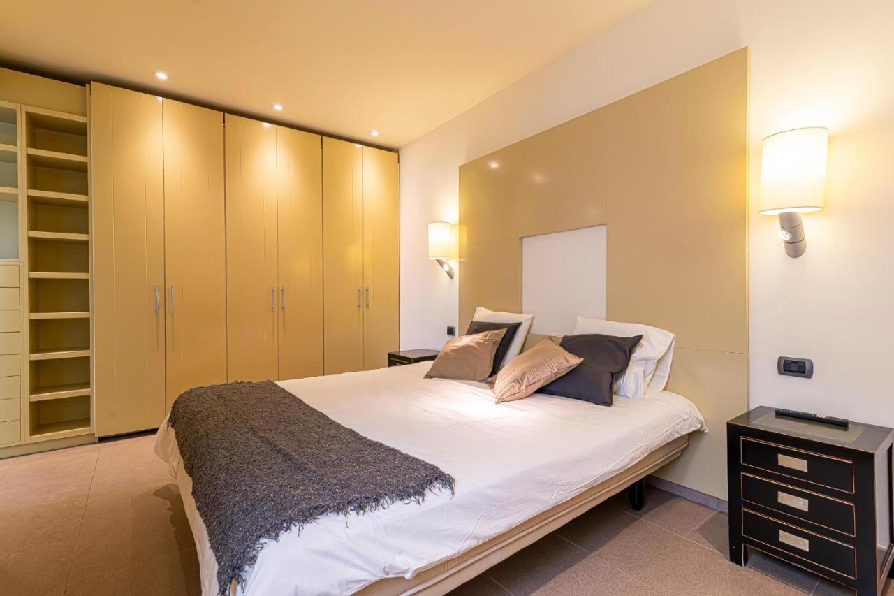 Luxury Holidays Suites, Playa De Los Cristianos ลอส กริสเตียนอส ภายนอก รูปภาพ