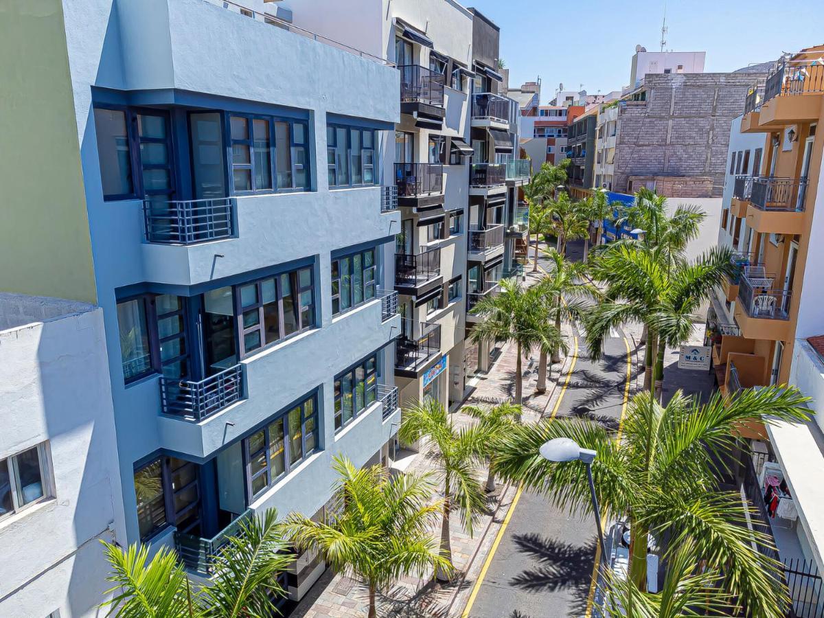 Luxury Holidays Suites, Playa De Los Cristianos ลอส กริสเตียนอส ภายนอก รูปภาพ