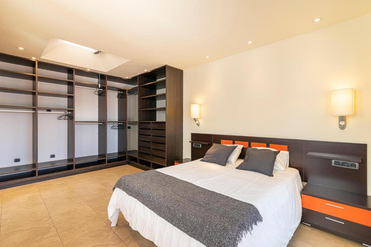 Luxury Holidays Suites, Playa De Los Cristianos ลอส กริสเตียนอส ภายนอก รูปภาพ