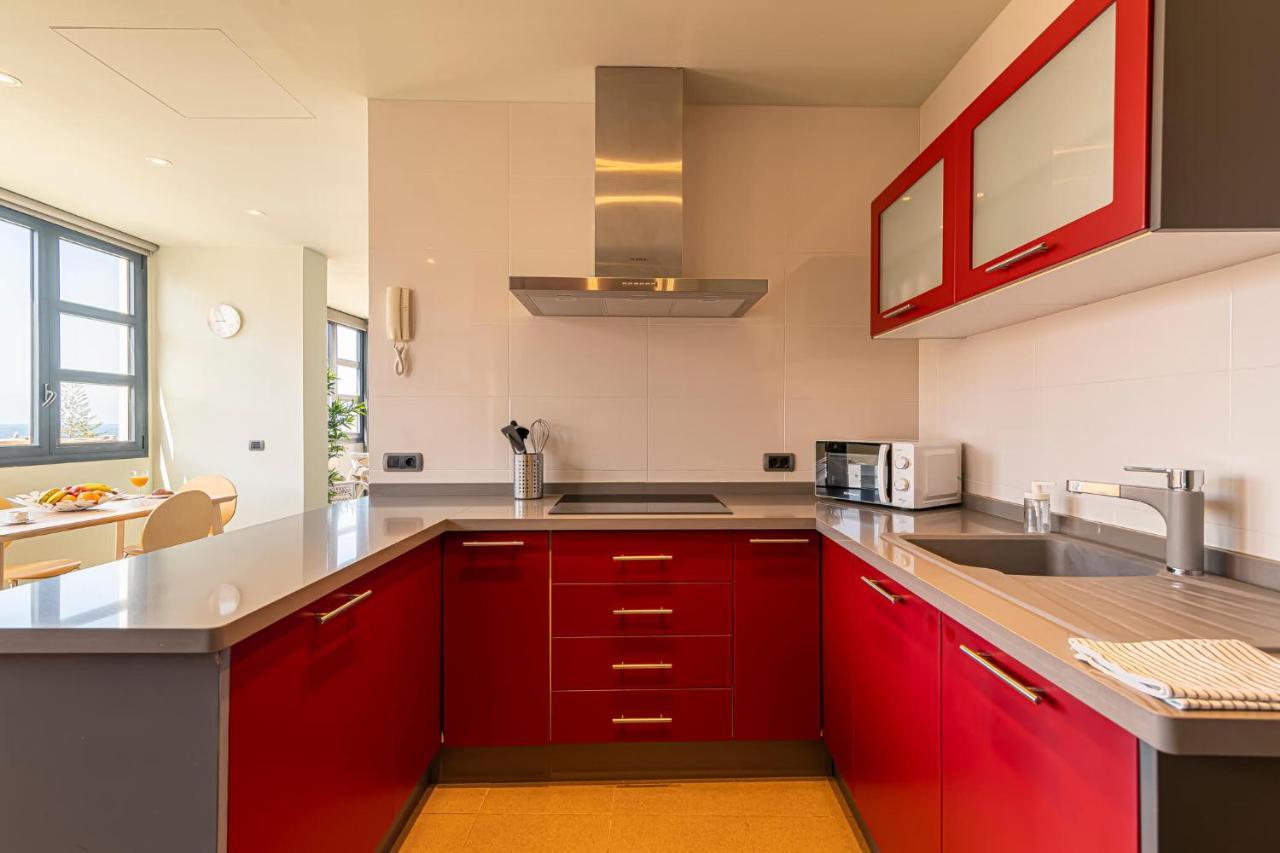 Luxury Holidays Suites, Playa De Los Cristianos ลอส กริสเตียนอส ภายนอก รูปภาพ