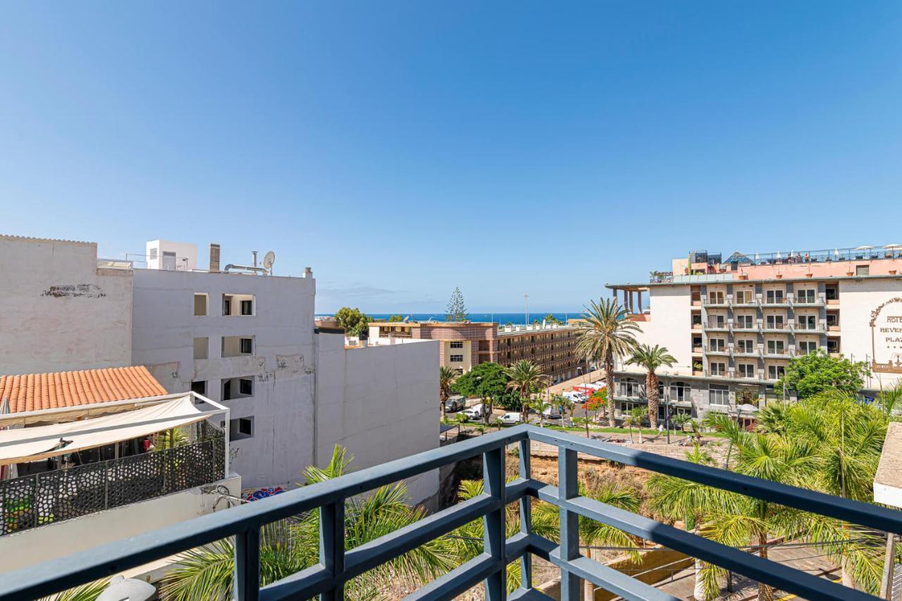 Luxury Holidays Suites, Playa De Los Cristianos ลอส กริสเตียนอส ภายนอก รูปภาพ